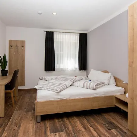 民宿 Haus Arnold - Und 锡利安