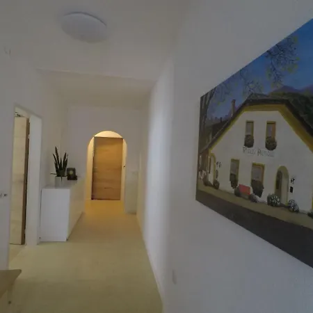 Haus Arnold - Und 锡利安