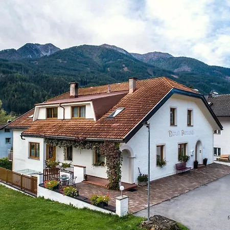 Haus Arnold - Und منزل للإقامة